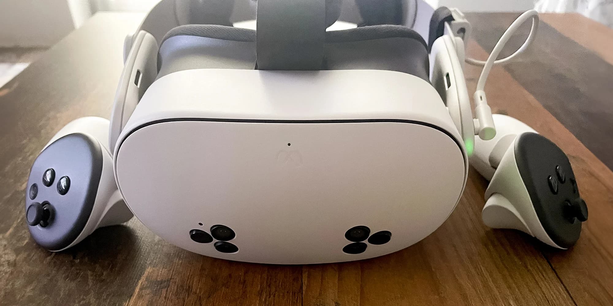 Virtuální realita v obýváku: pronájem setu Meta Quest 3S s příslušenstvím i hrami