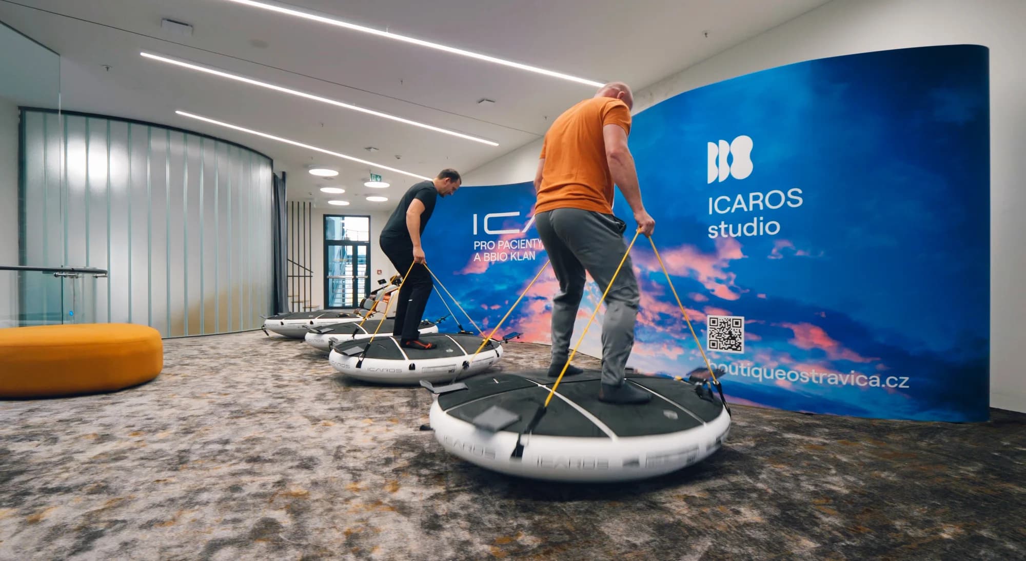 Fitness ve virtuální realitě: zábavný trénink na simulátorech na 20 minut