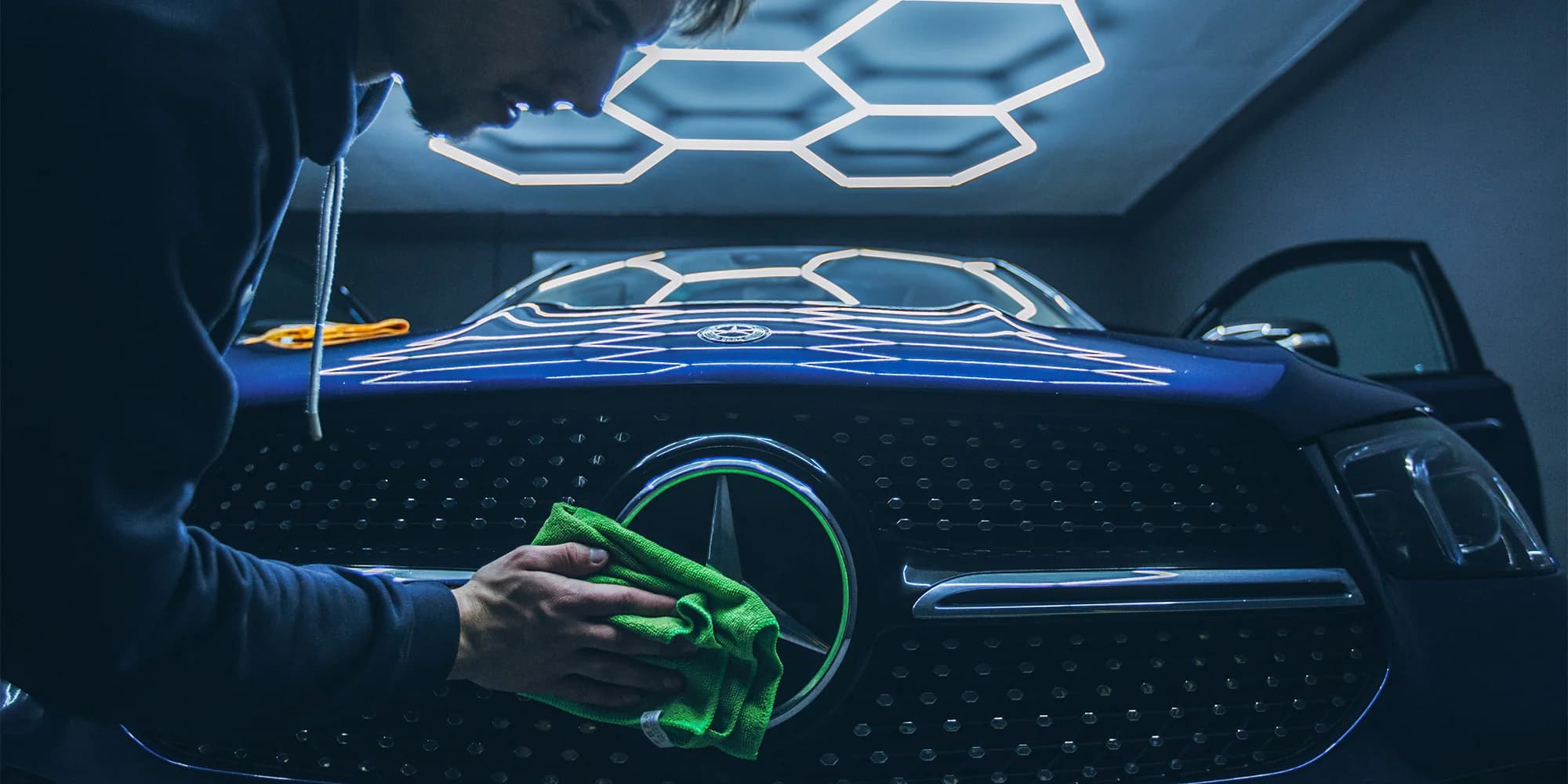Auto jako nové: čištění interiéru auta i kompletní balíček