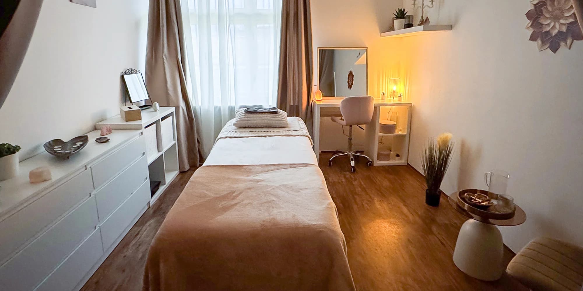 Relaxační japonské head spa i vč. kosmetického ošetření: 60–120 min.