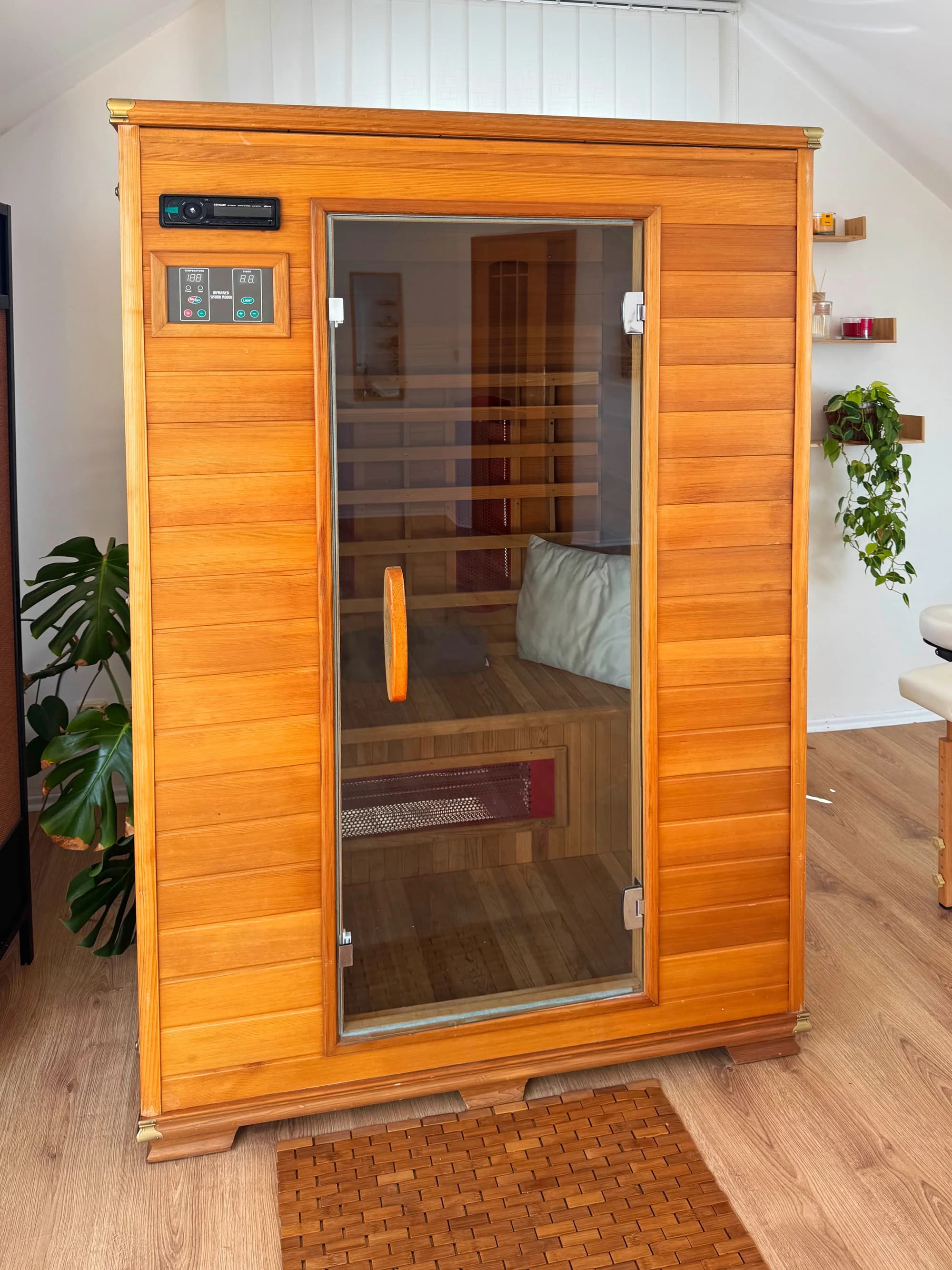 Infrasauna nebo na IR terapie: jednotlivé vstupy i permanentky