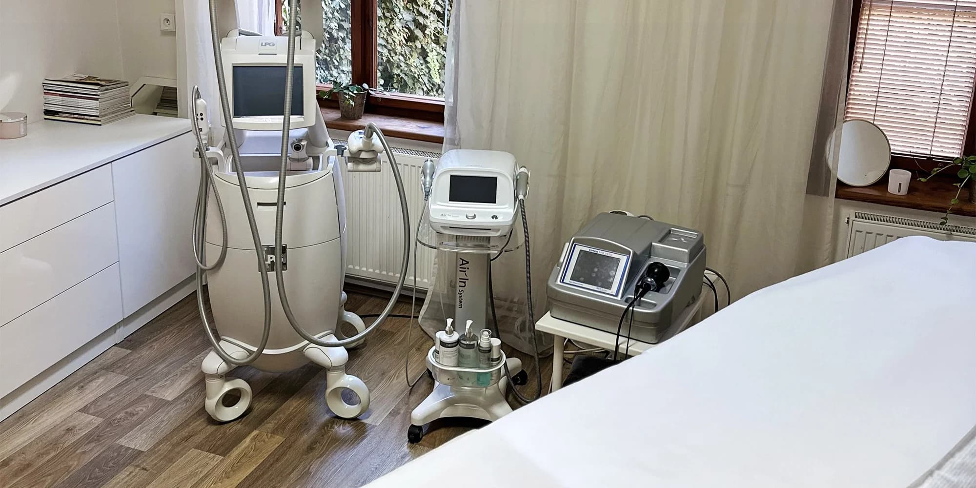 Hubnutí pomocí ultrazvukové lipodestrukce i včetně lymfodrenáže