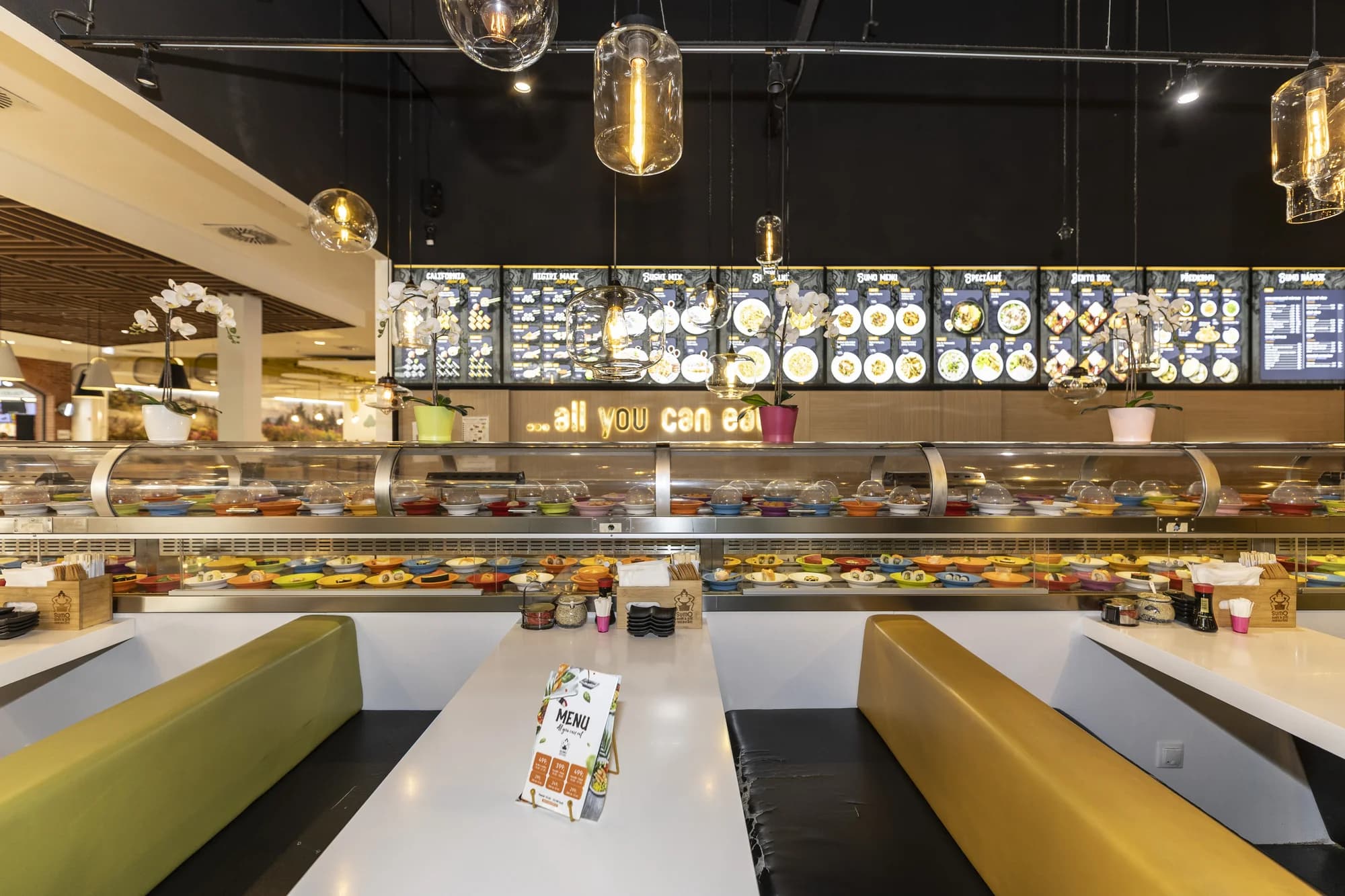 Running sushi v Plzni: 1,5 hod. konzumace asijských pochoutek pro 1 i 2 osoby