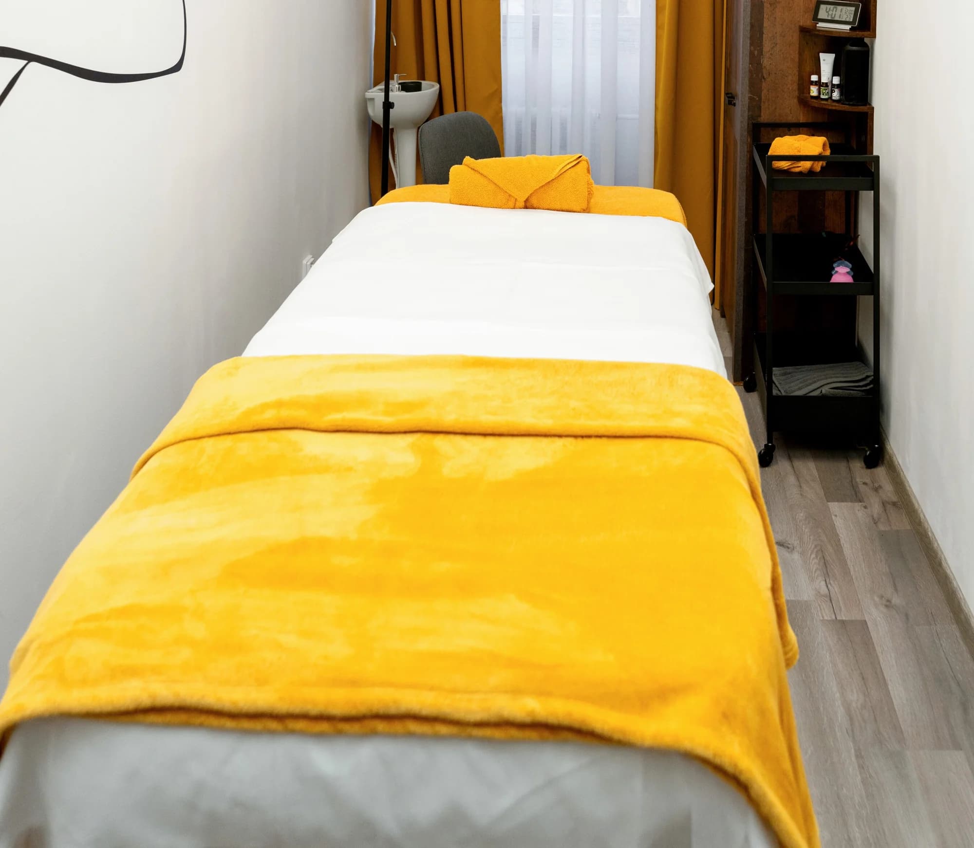 Hodinová masáž: klasická, relaxační nebo sportovní, salon na Plzeňské