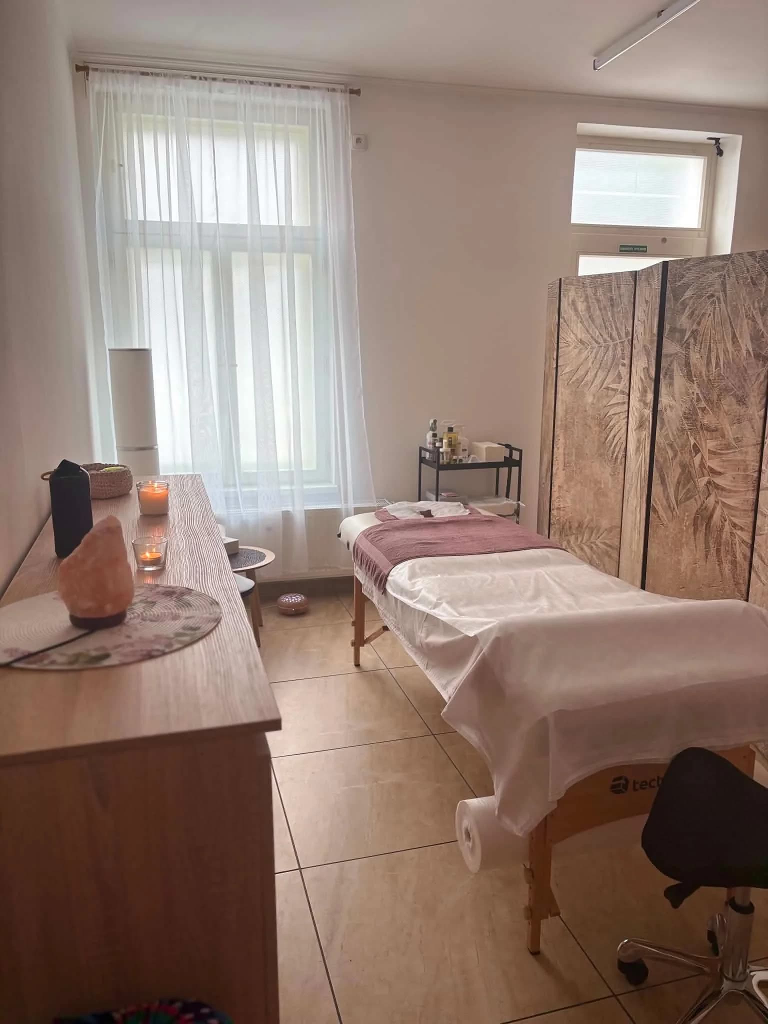 60-90 minut relaxu: klasická, sportovní či zdravotní masáž