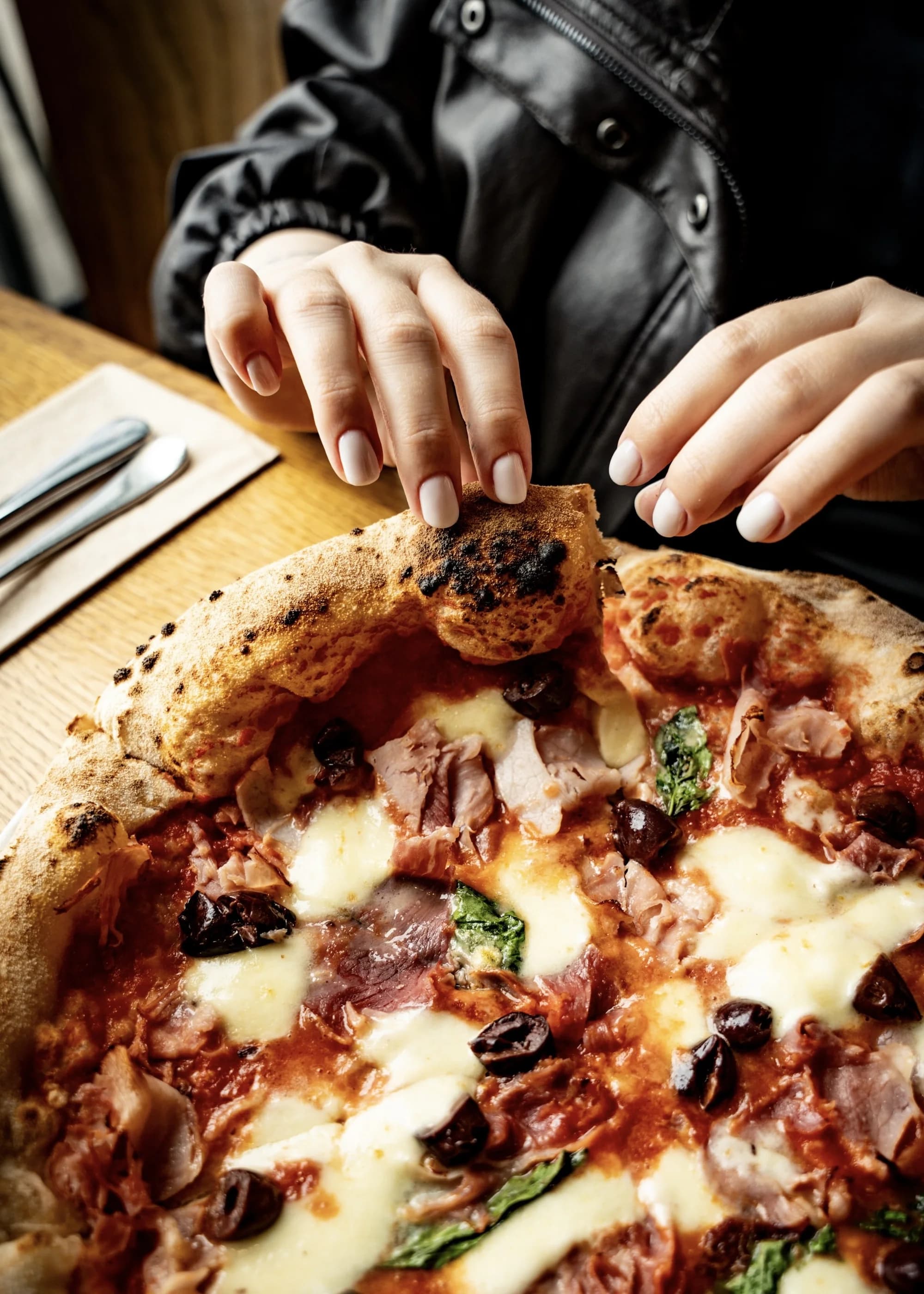 Hodina bowlingu v Šantovce až pro 6 hráčů a k tomu pizza nebo prosecco