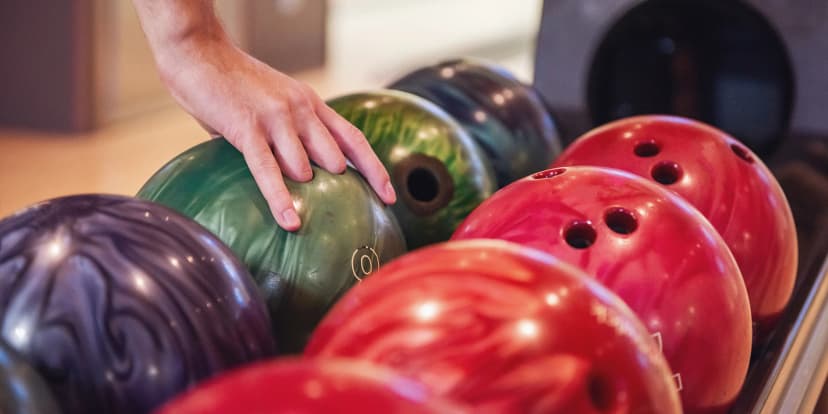 Bowling až pro 6 osob: 1 nebo 2 hod. hry ve dnech pondělí–čtvrtek