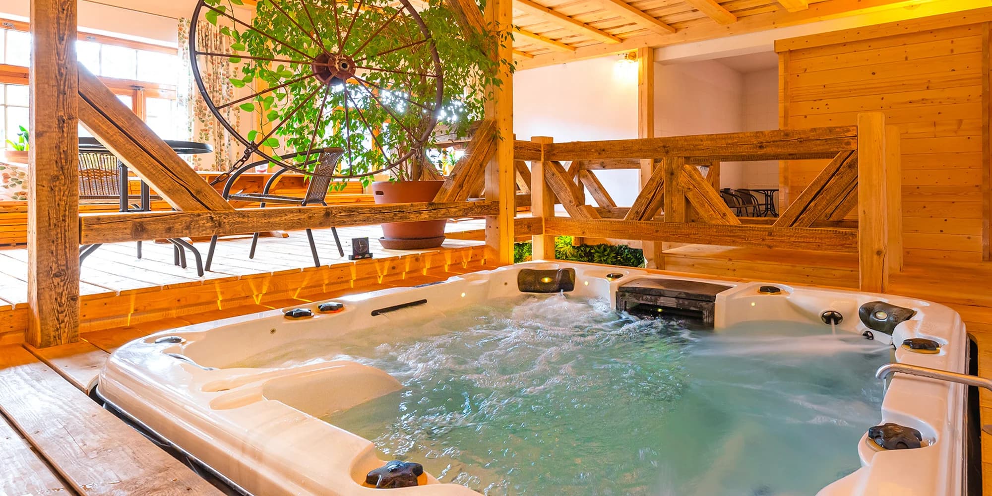 Dopřejte si relax: 120 minut privátního wellness s lahví sektu pro dva