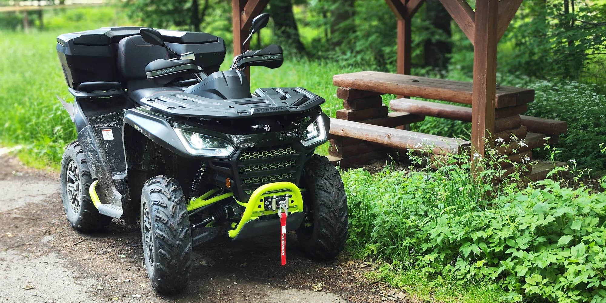 Zapůjčení čtyřkolky Segway AT6 L pro 2 osoby na 1-24 hodin i vč. tipů na trasu