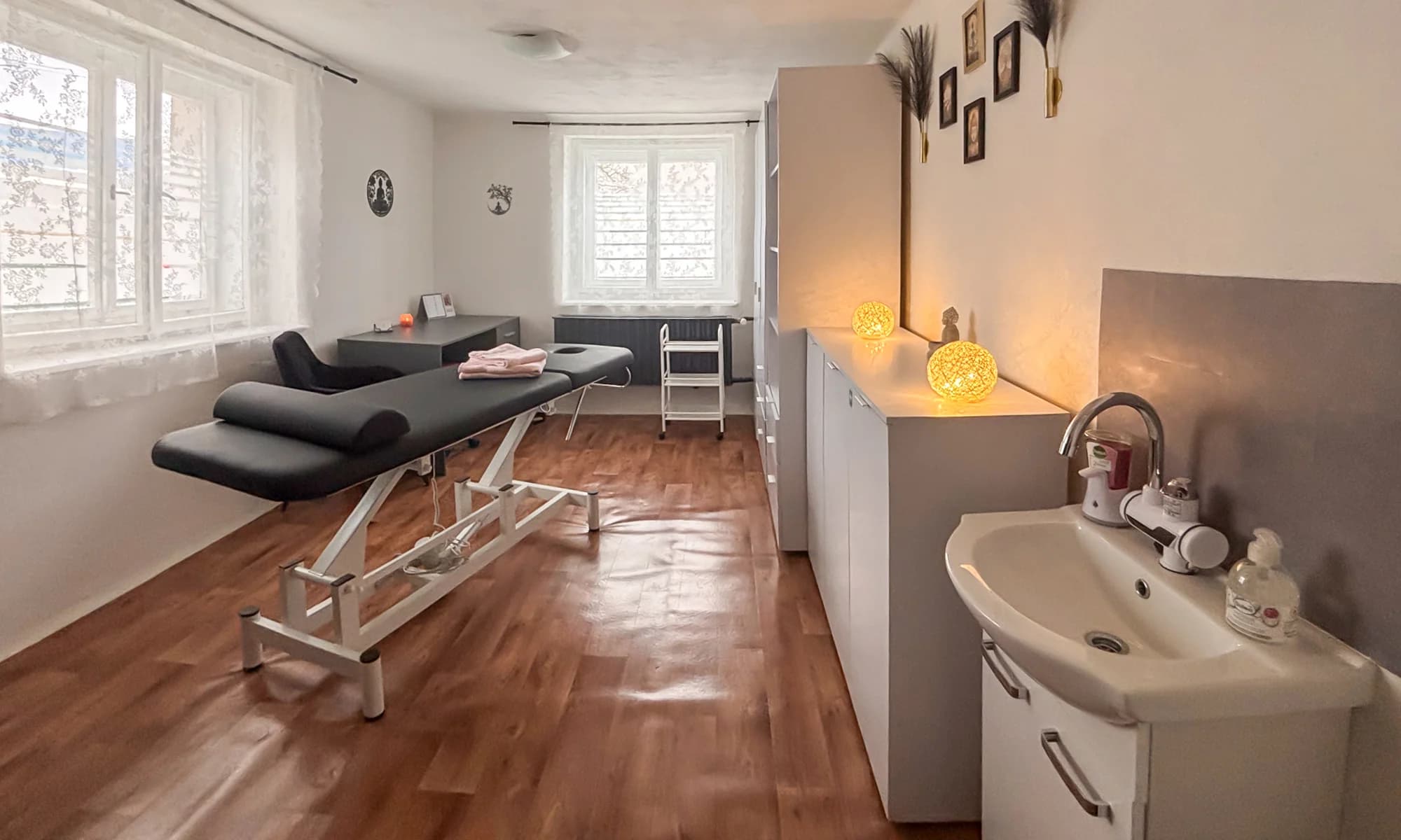 Relaxační či baňková masáž i kombinace s Reiki, 40 až 60 minut