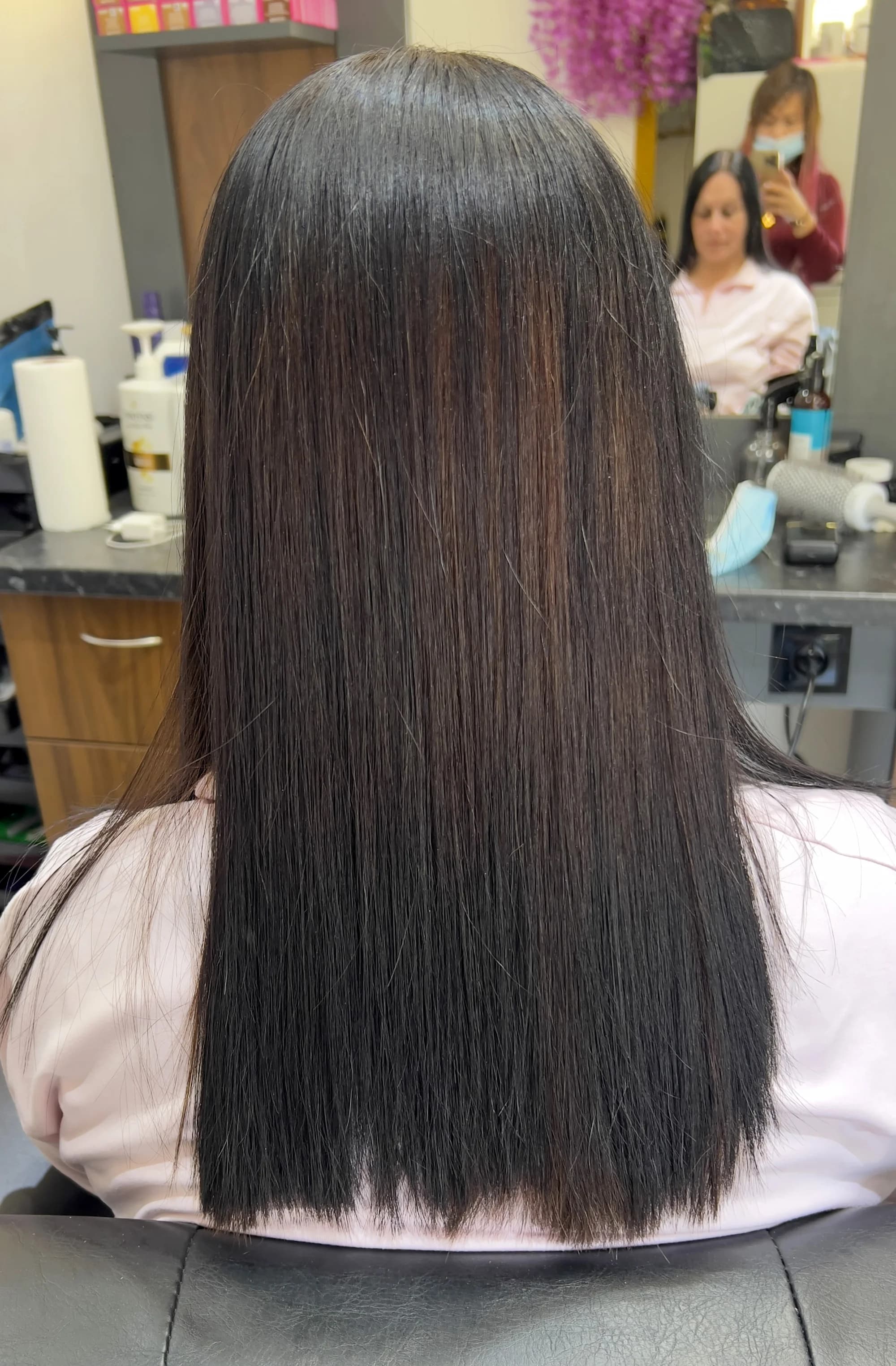 Péče pro dámy: moderní barvení se střihem, melír, trvalá i ombré či balayage
