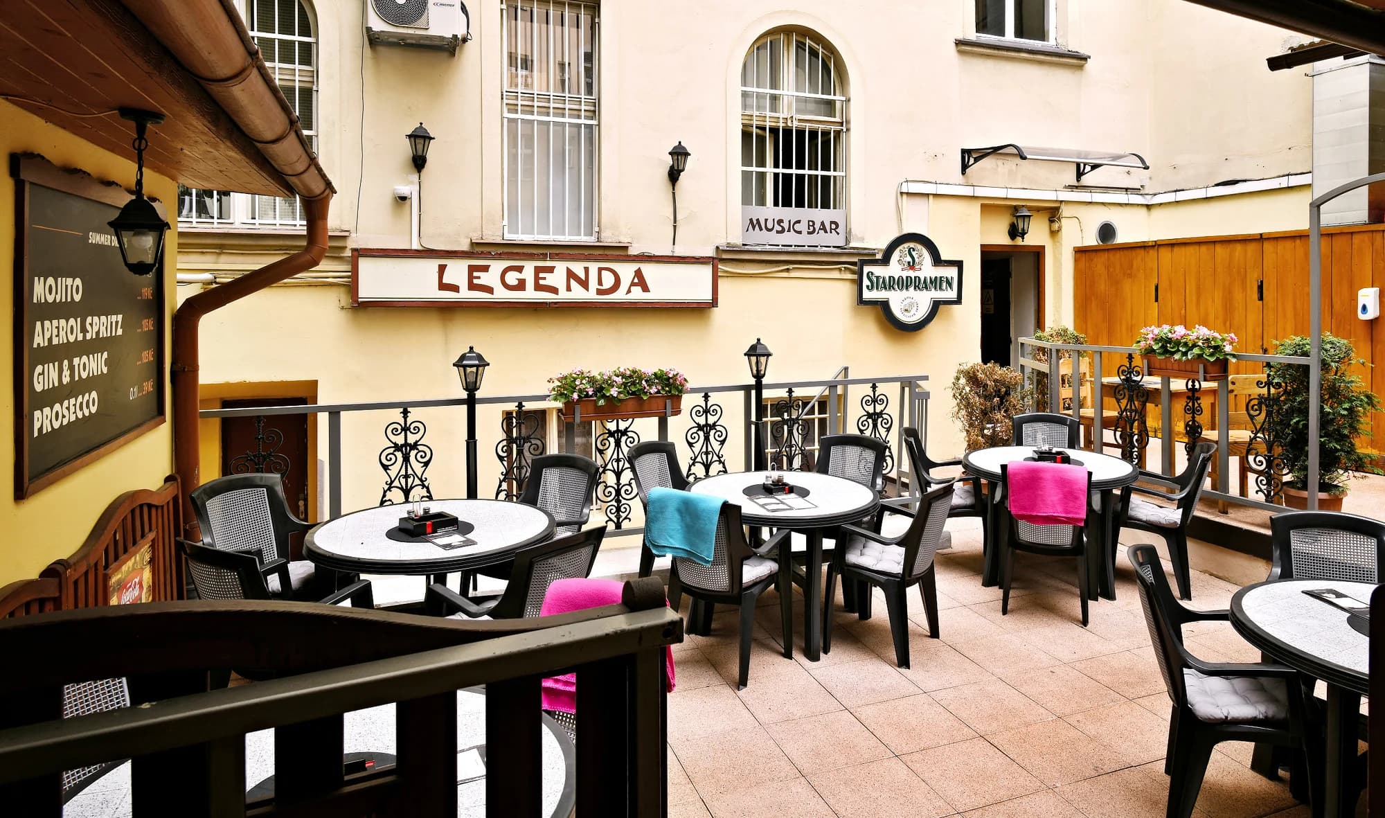 Otevřený voucher na jídlo v restauraci a baru Legenda u I. P. Pavlova
