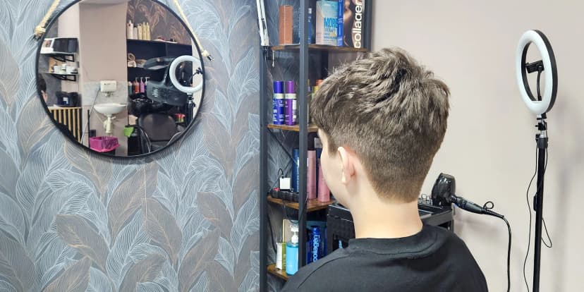 Kadeřnické balíčky pro děti, pány i dámy: mytí, střih, foukaná i styling