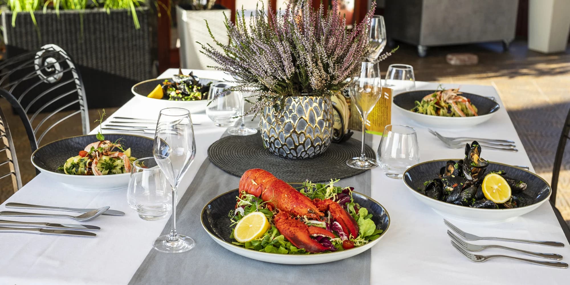 Degustační menu s humřími specialitami: prosecco, předkrm, humr na různé způsoby a dezert
