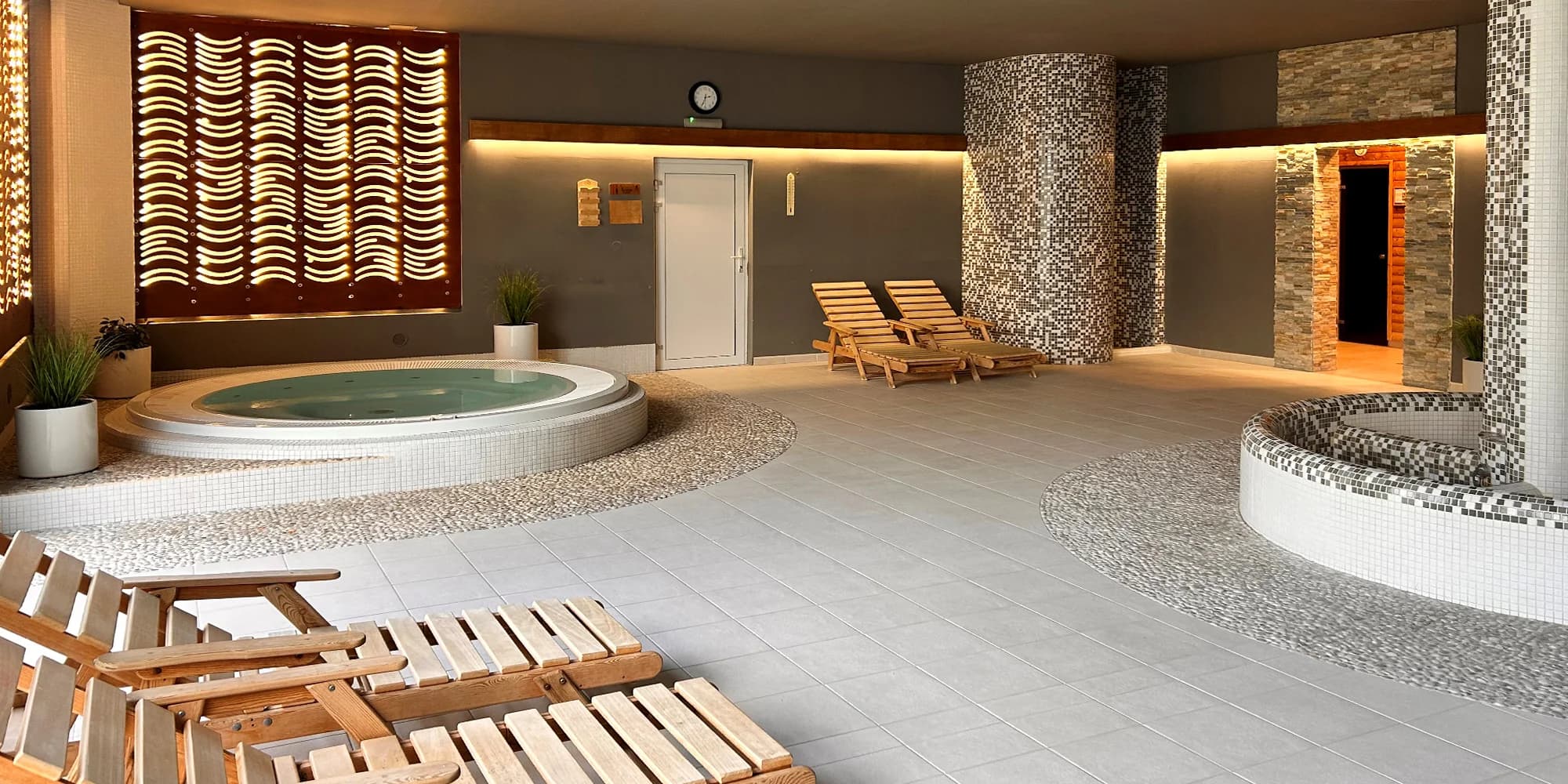 2hod. vstup do wellness centra i s kávou a dezertem pro 1 osobu