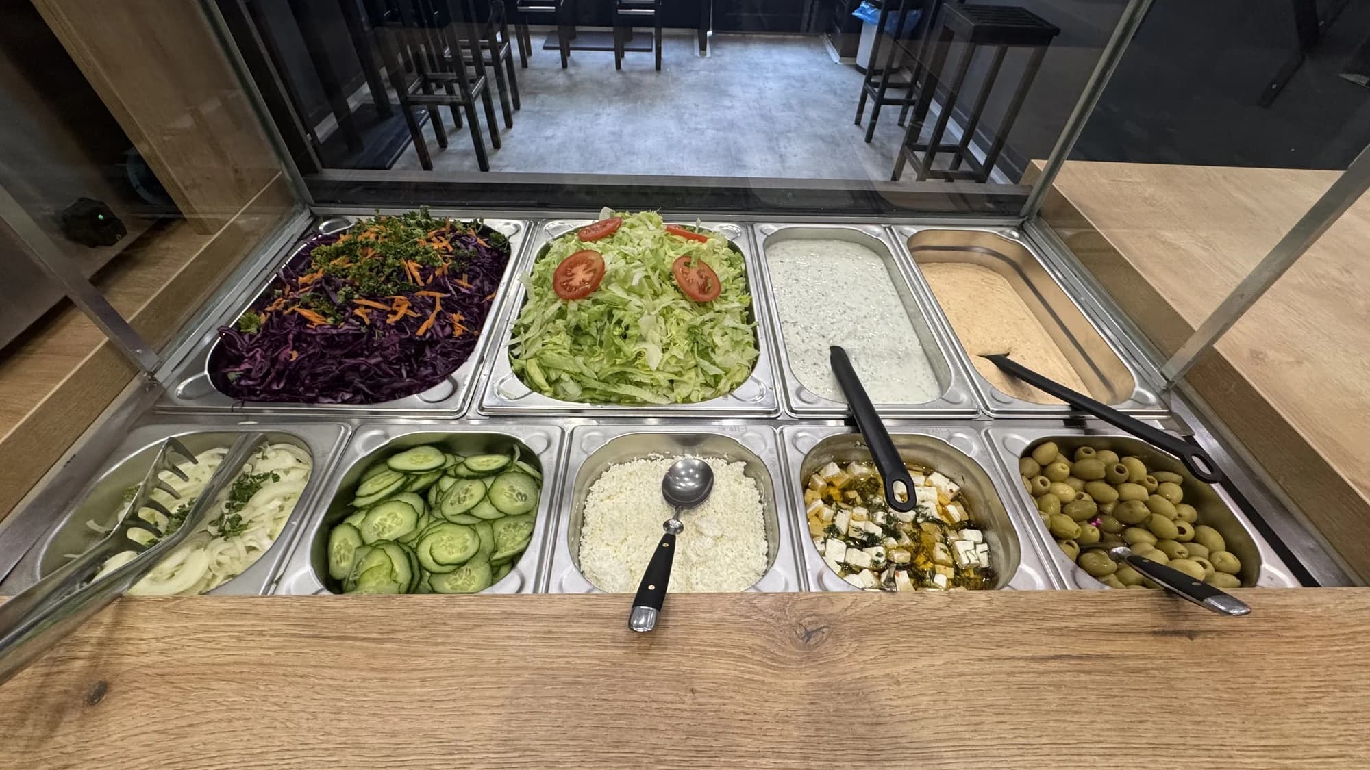 Twister, kebab nebo falafel a limonáda nebo Ayran pro 1 i 2 osoby