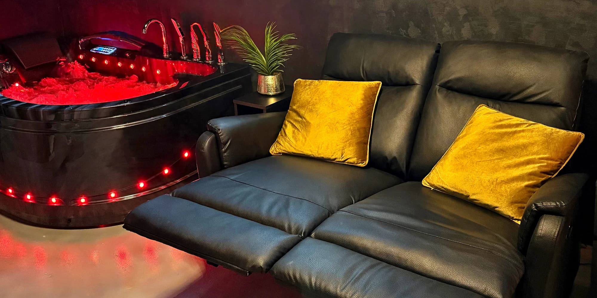 Privátní wellness pro dva: sauna, vířivka a masážní 5D křeslo, krb i aromaterapie