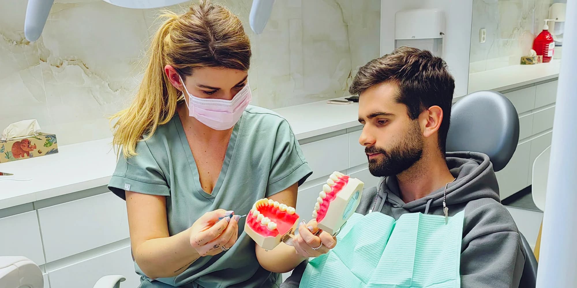 Dentální hygiena pro dospělé i děti vč. airflow a fluoridace