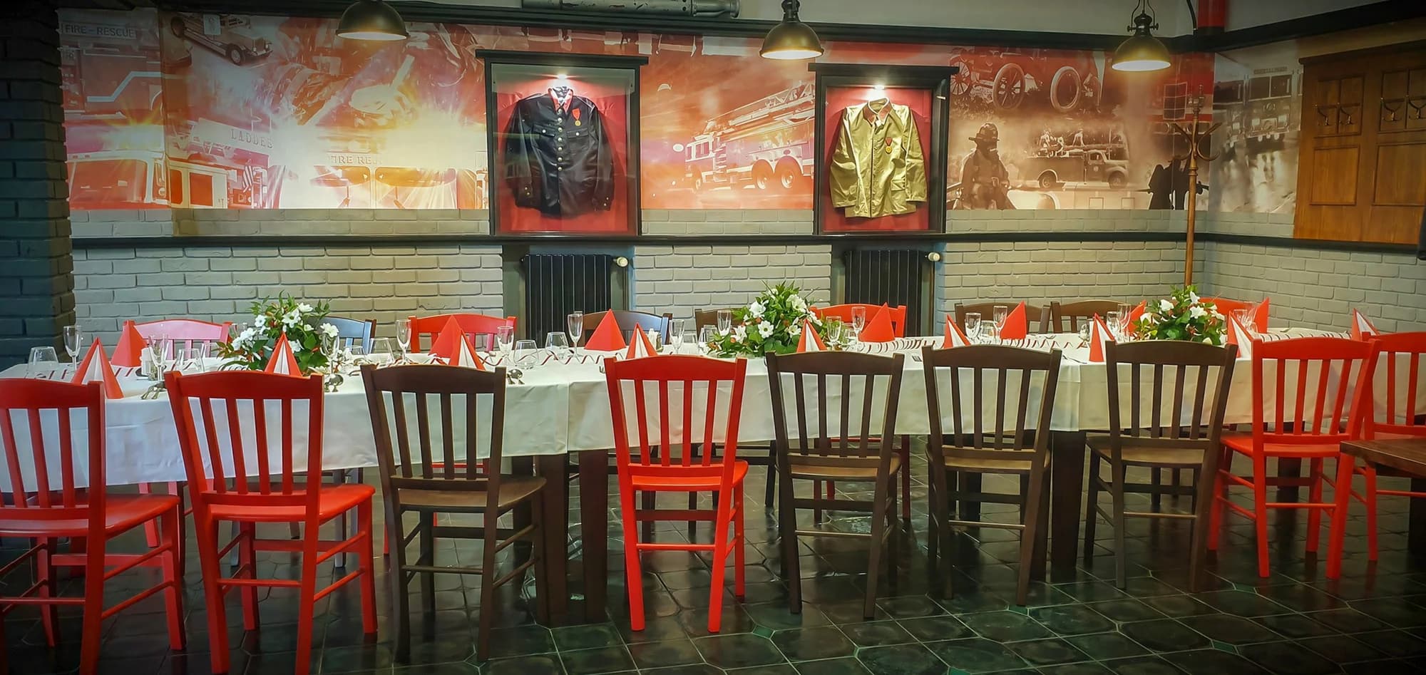 Metr piv: 10x polotmavý ležák Fire Beer pro celou partu