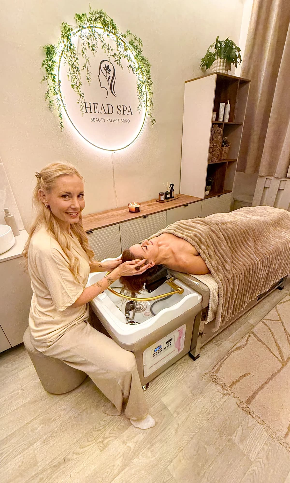 Luxusní head spa pro ženy i muže: masáž a relax, trichologie i péče o pleť