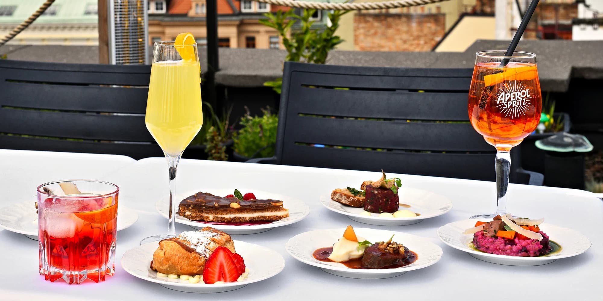 Pytloun Sky Bar & Restaurant Prague: voucher v hodnotě 1000-2000 Kč na drinky i jídlo