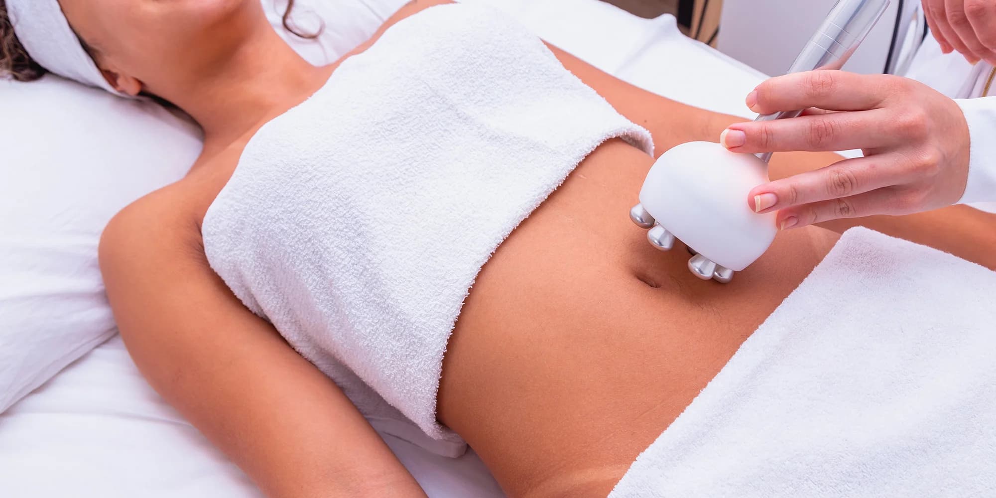 Pro krásnější tělo: ultrazvuková a radiofrekvenční liposukce i lymfodrenáž, 30–⁠⁠⁠⁠⁠⁠90 minut