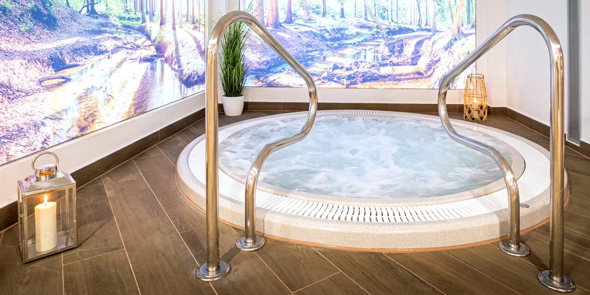 Dárkový voucher až na 3000 Kč do Wellness Böhmova: veřejné i privátní vstupy, sauna a občerstvení
