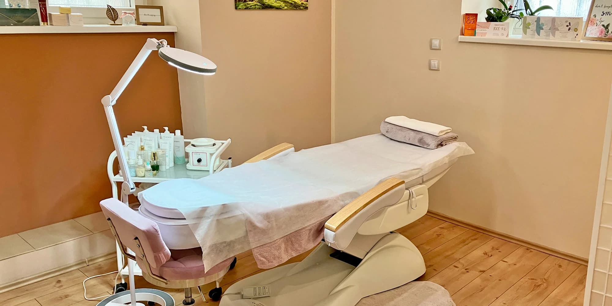 Ošetření pleti a kosmetické služby: dárkové vouchery v hodnotě až 1 500 Kč