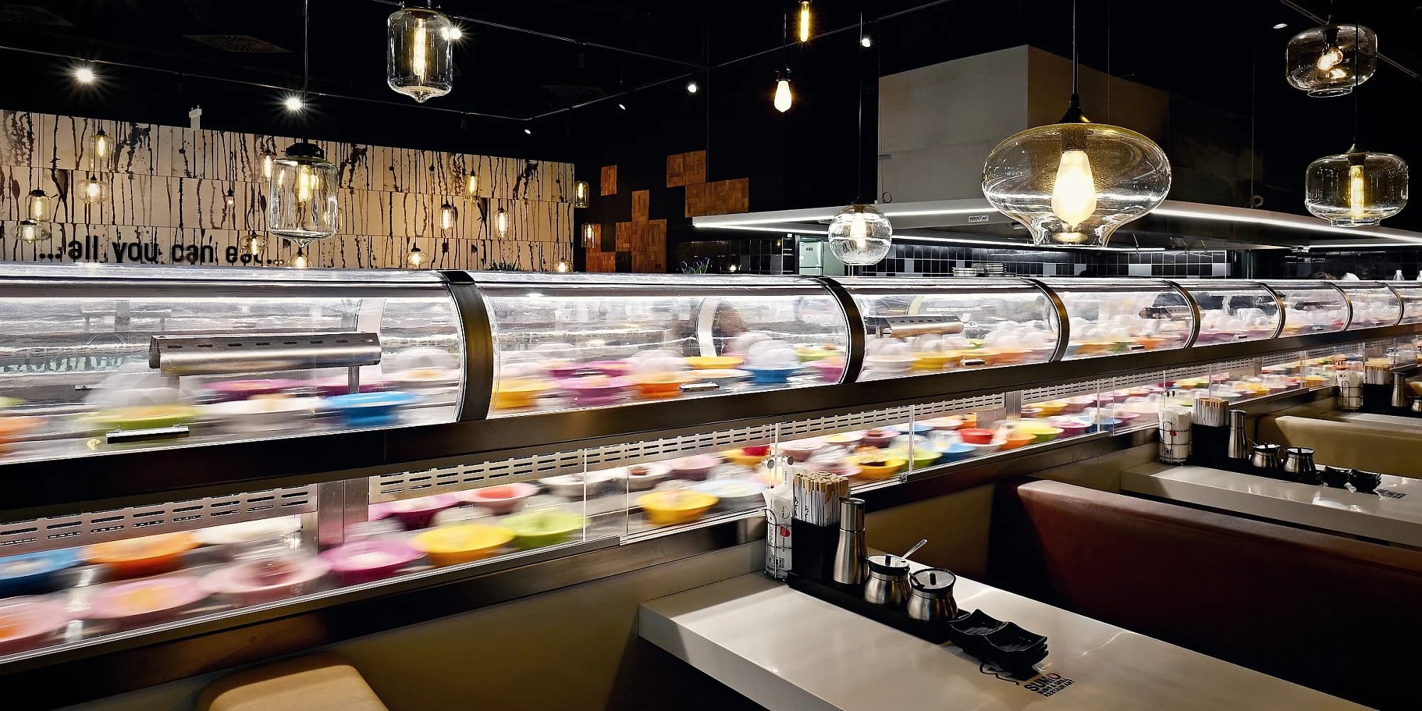Running sushi v OC Letňany: hodina a půl all you can eat pro 1-2 osoby