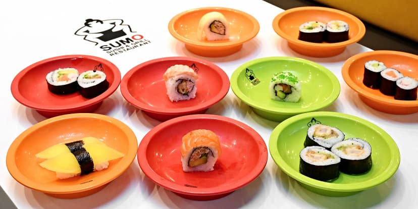 Running sushi v OC Šestka: až 1,5 hodiny neomezené konzumace v Sumo Sushi & Grill Restaurant