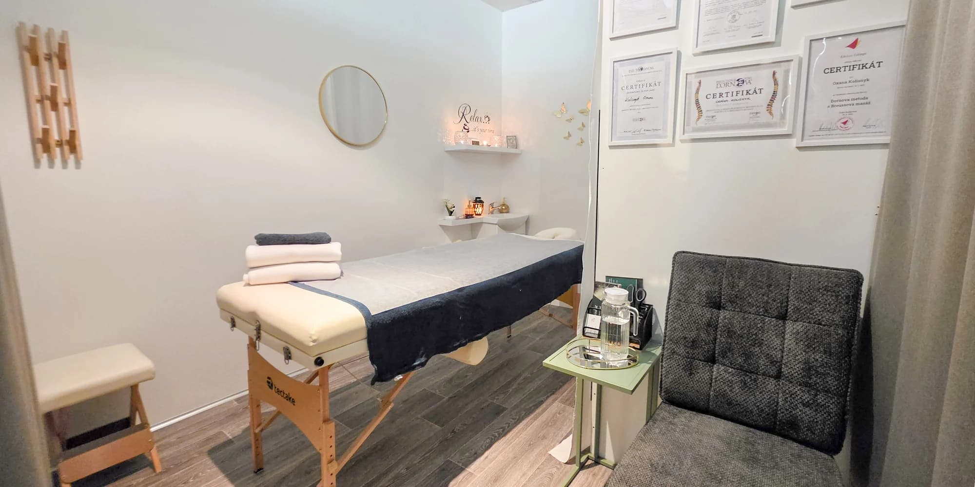 Přístrojové ošetření pleti: vakuové čištění, peeling i radiofrekvence