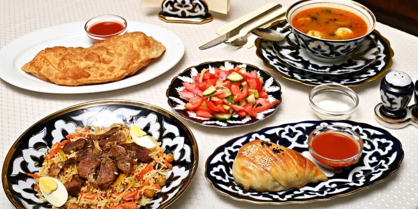 Tradiční uzbecké degustační menu nebo hostina pro 2 osoby
