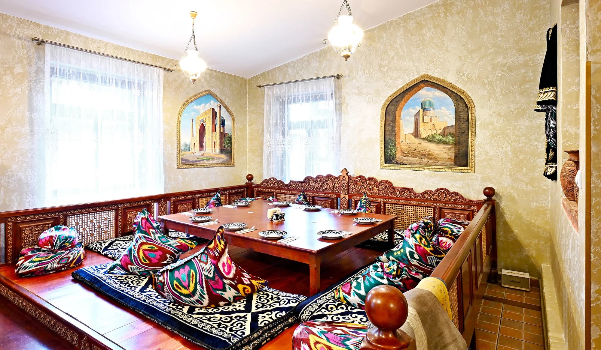 Tradiční uzbecké degustační menu nebo hostina pro 2 osoby