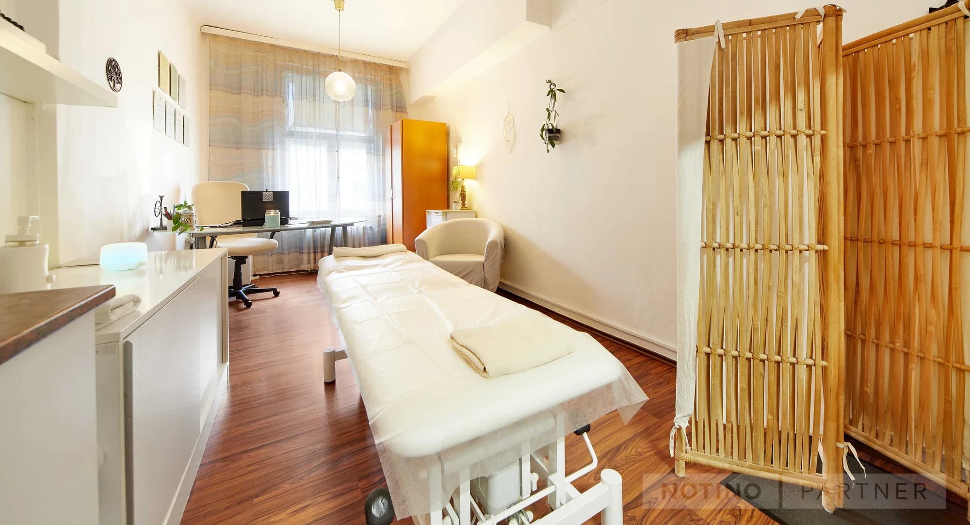 60minutový relax: klasická i lymfatická masáž či Breussova masáž
