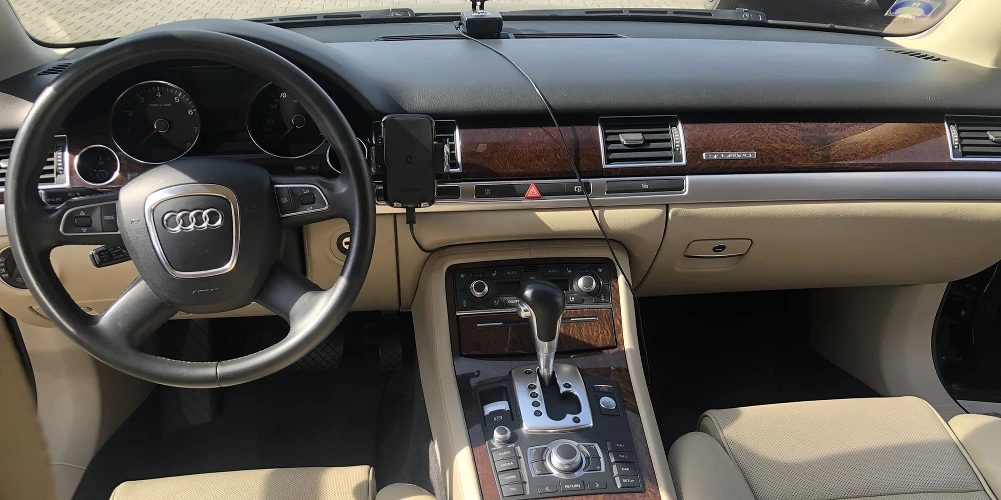 Auto jako nové: důkladné čištění interiéru vozidla vč. tepování