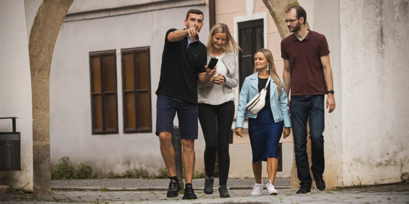Pátrej, objevuj, bav se – venkovní únikové hry v Praze až pro 6 hráčů!