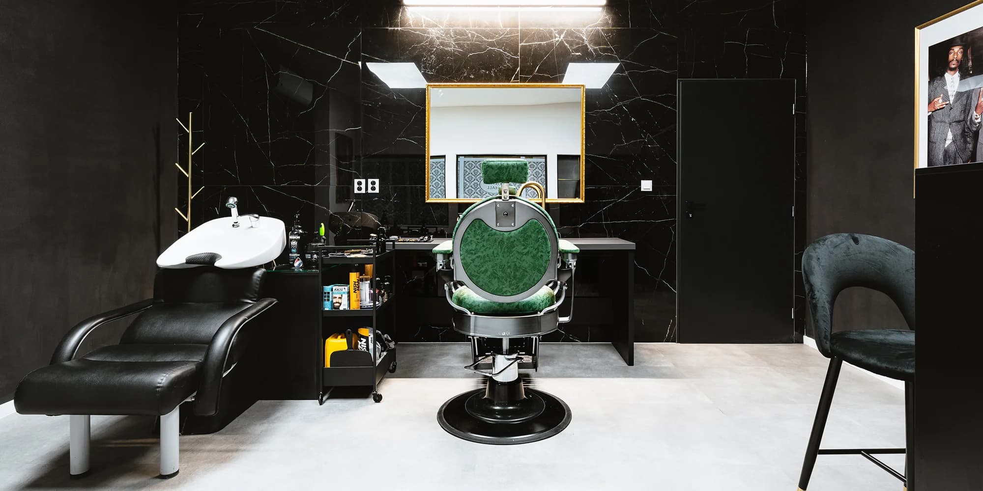 Barber péče pro děti a dospělé: střih vč. stylingu, úprava vousů i obočí i komplet balíček