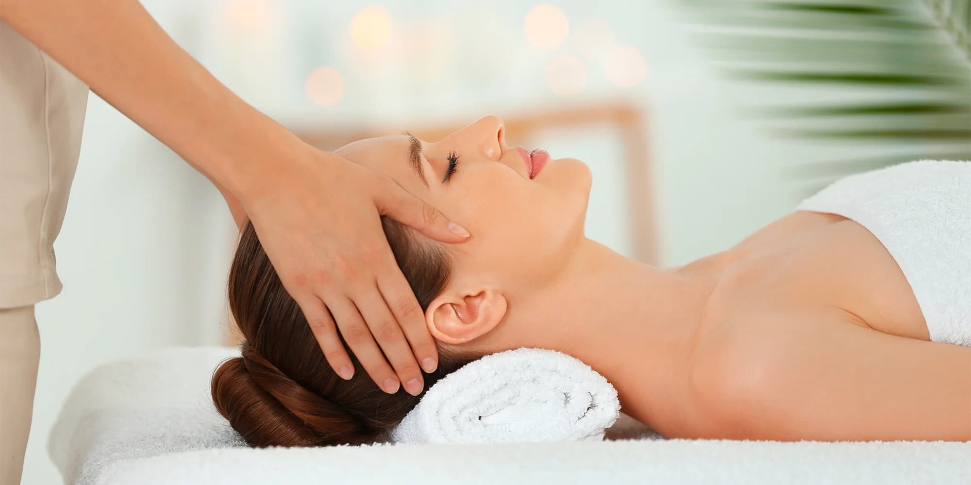 Antistresová, relaxační či lymfatická masáž i terapie červeným světlem: 30-90 min.