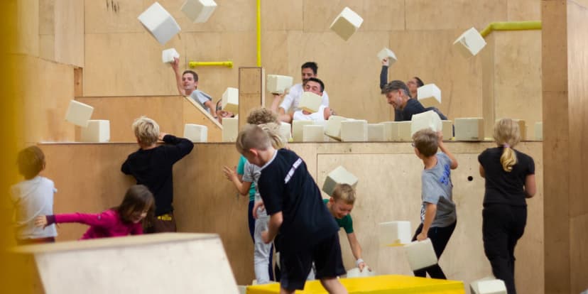 Parkour pro rodiče s dětmi: 120 minut společného tréninku v In Motion Academy