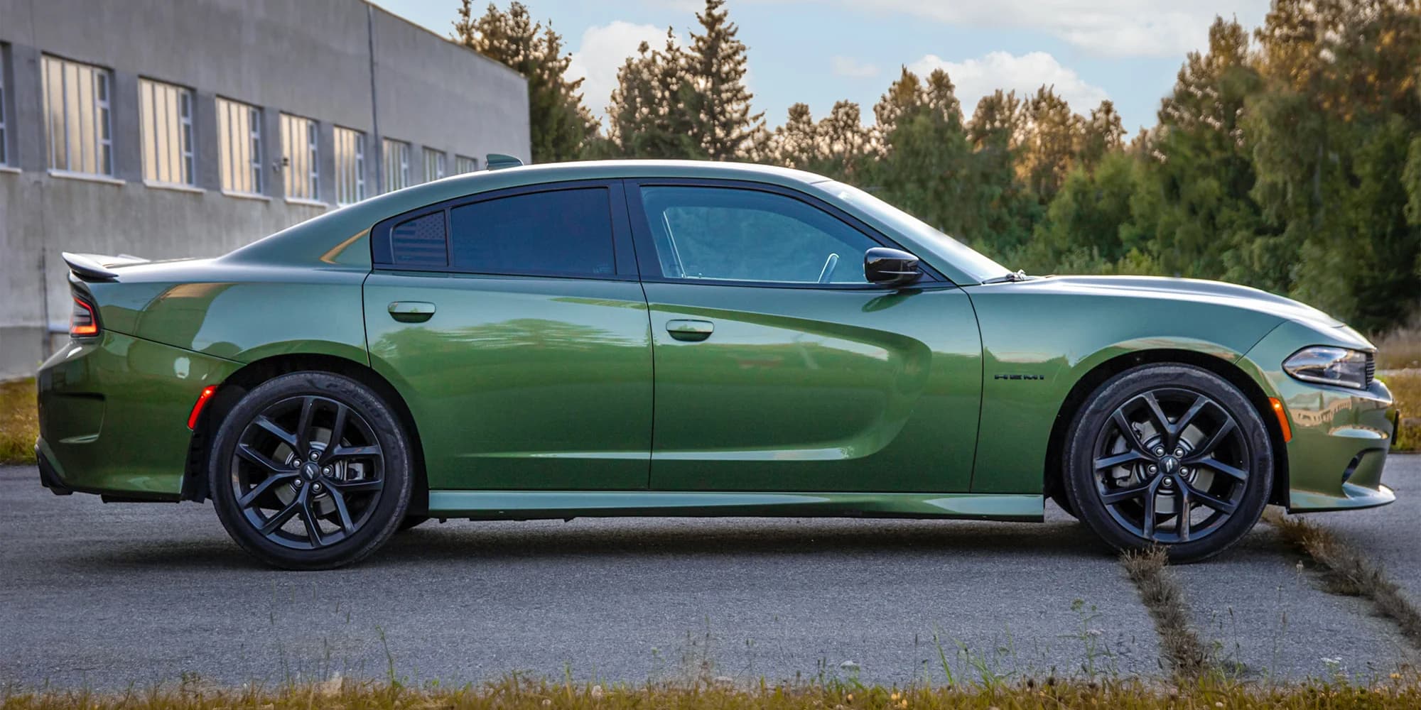 Dodge Charger nebo Ford Mustang: 15 min. spolujízdy nebo až 1 hod. řízení
