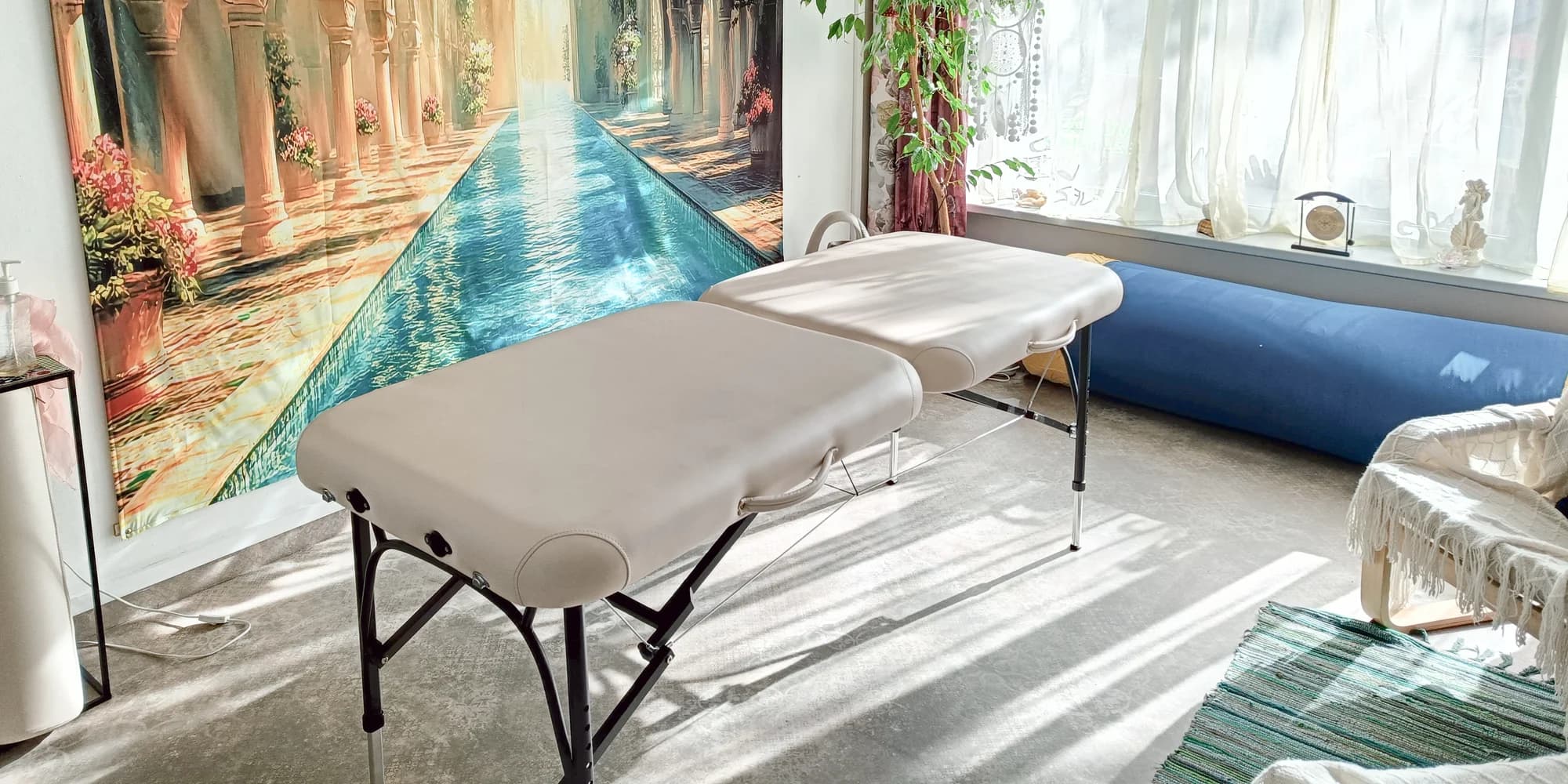 Těhotenská masáž nebo komplexní uvolňující rituál pro nastávající maminku