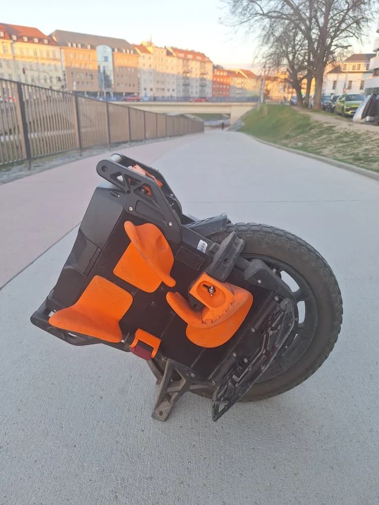 Lekce jízdy na elektrické jednokolce se zkušeným instruktorem