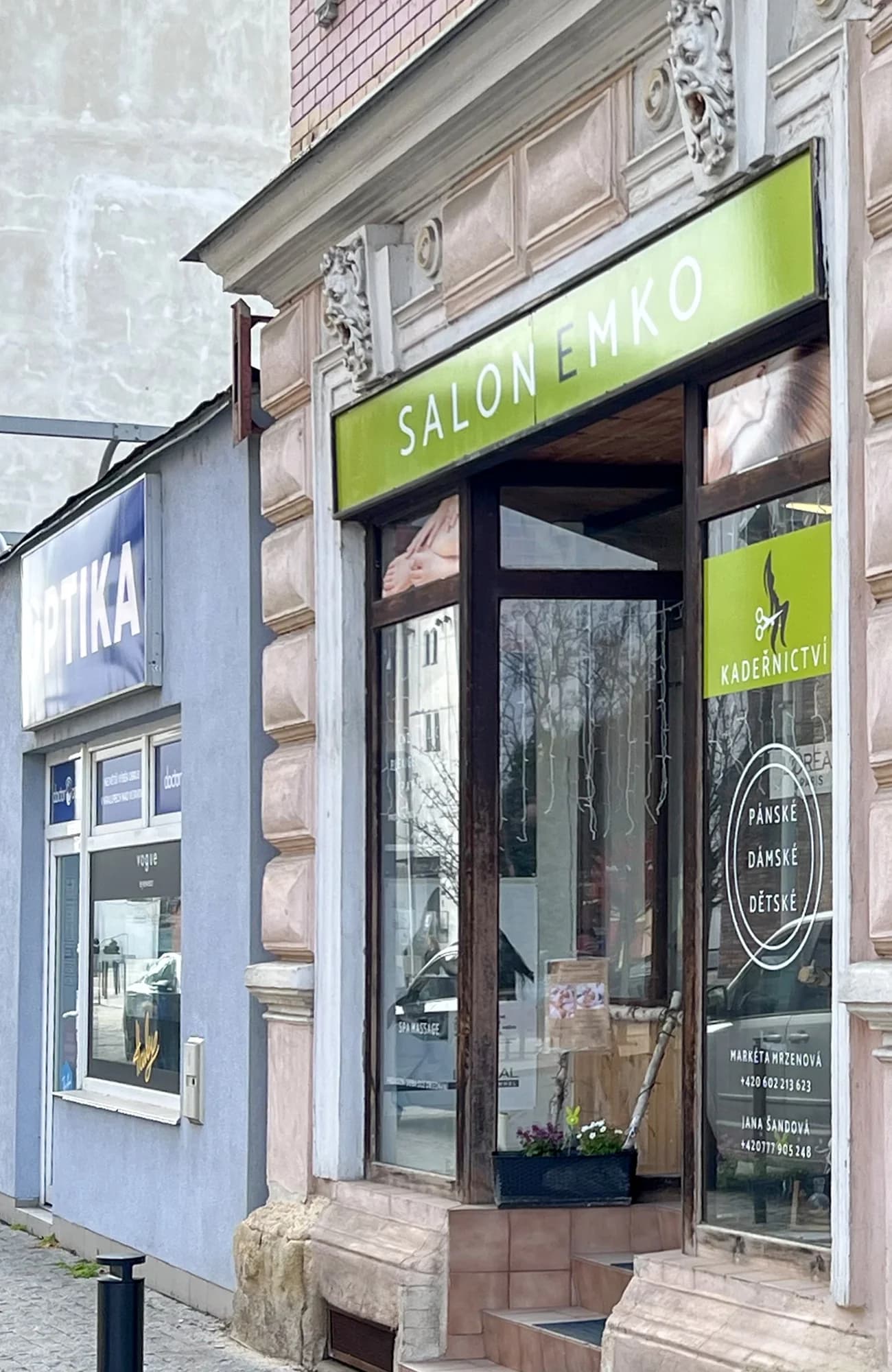 Kosmetické ošetření: luxusní péče o vaši pleť s korejskou a španělskou kosmetikou
