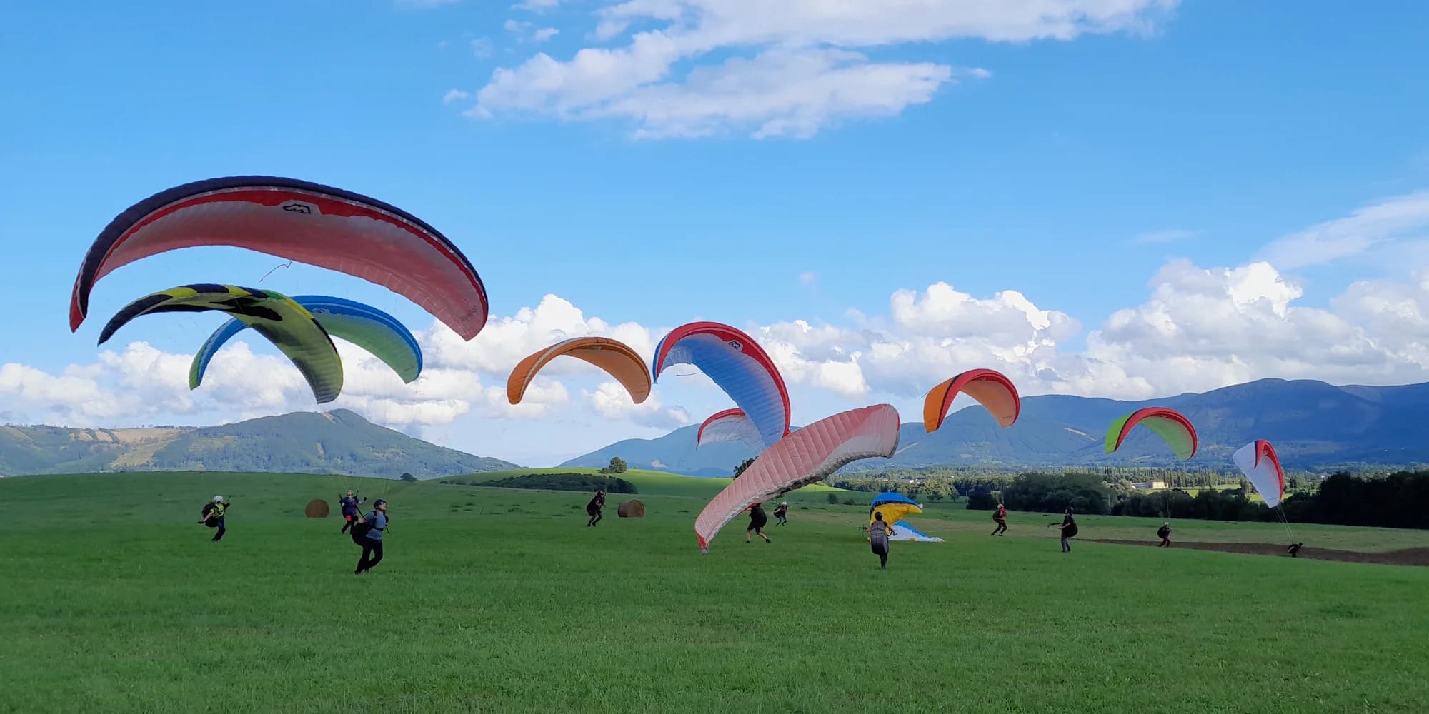 Jednodenní i týdenní paraglidingový kurz se zkušenými instruktory
