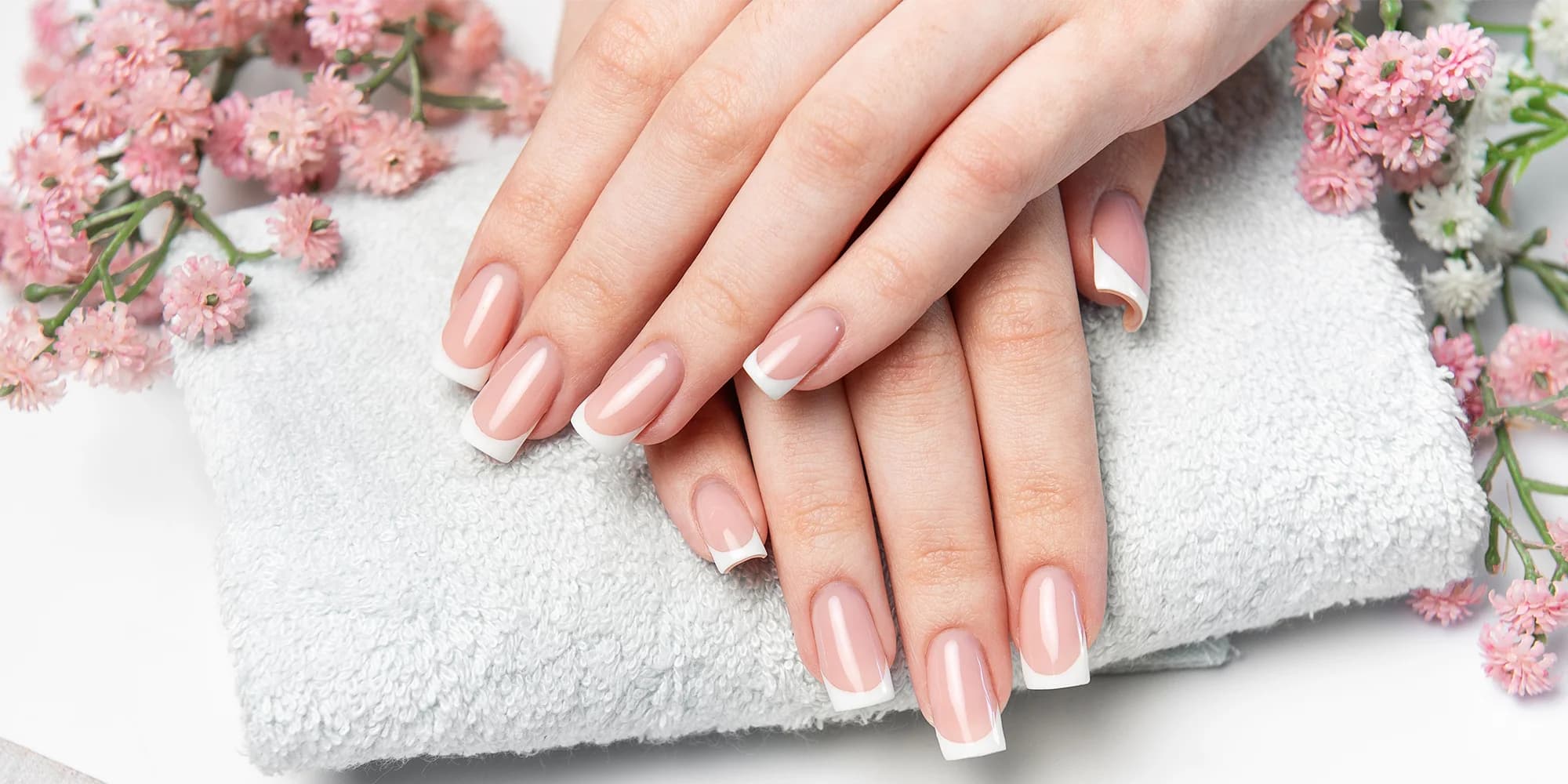 Manikúra a pedikúra: P.Shine, gel lak, ZenSpa i balíčky pro pány