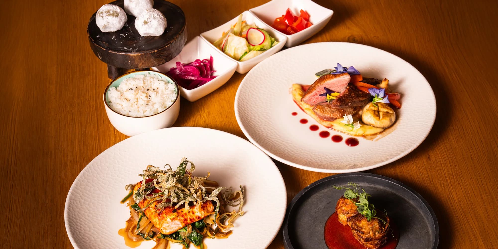 3chod. menu ve vyhlášené asijské restauraci: glazovaný losos, kachna i mochi