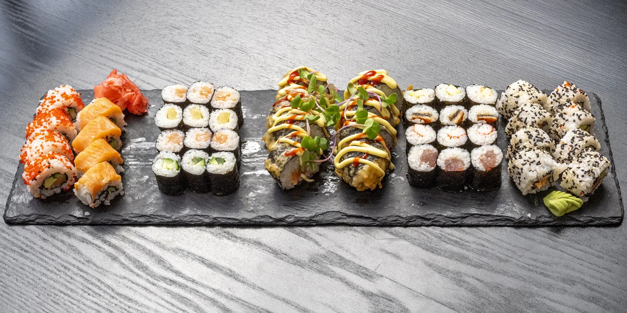 Sushi sety s výhledem na Piaristický chrám: 19, 34 nebo 46 kousků