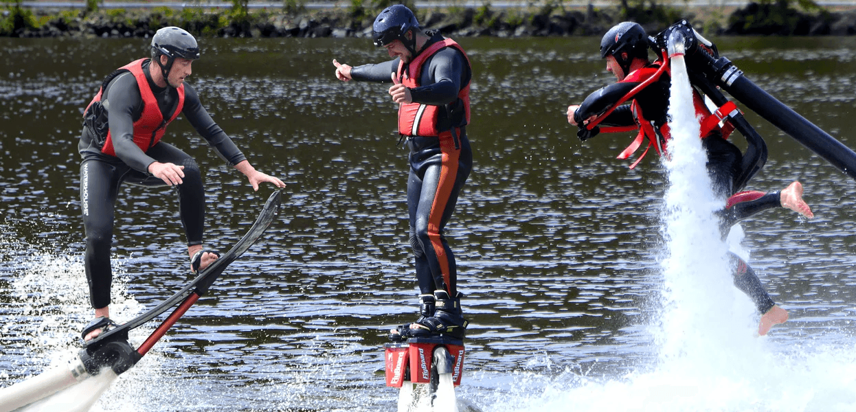 30 min. Flyboardu, Jetpacku či Hoverboardu podle výběru pro 1 osobu