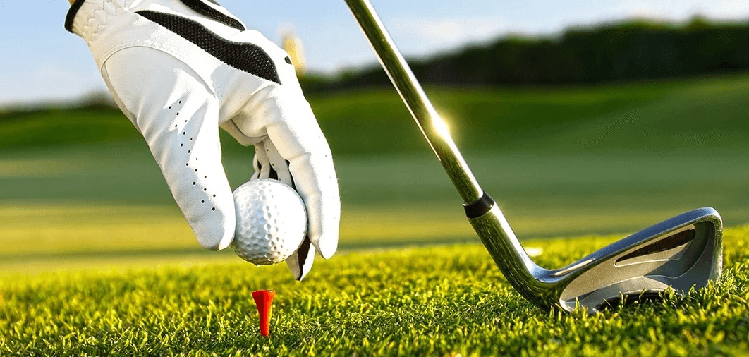 Na den golfistou: 2hodinový trénink s trenérem i individuální hra pro 1