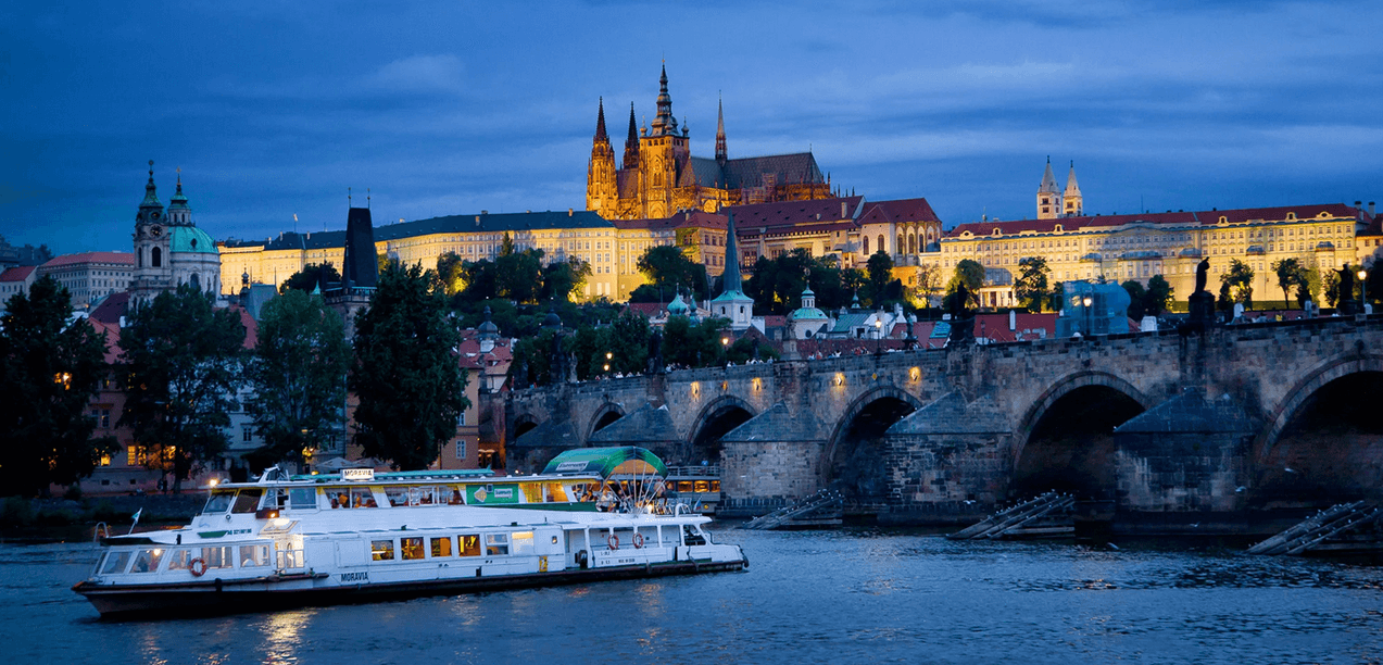 Hodinová vyhlídková plavba pro dospělého